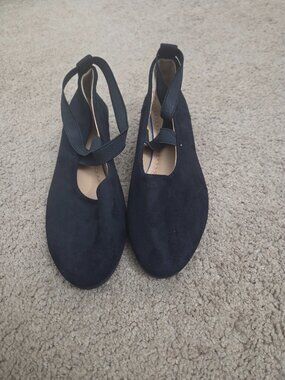 Orthopedic Slip-On Shoes With Cushioned Footbed
